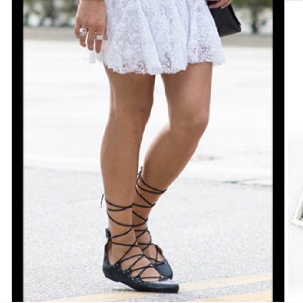 Black Lace-Up Ankle Gladiator Ballet Flats